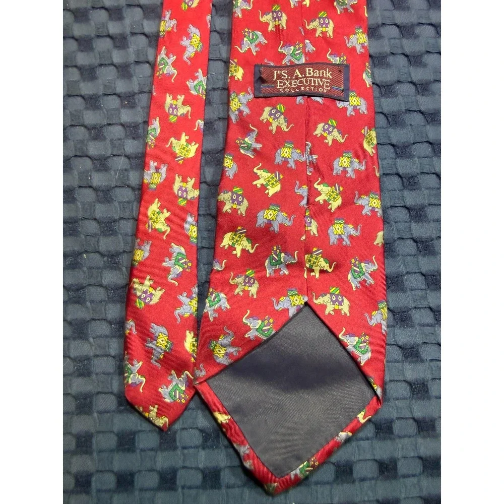 Jos A Banks Executive Collection 100% Silk Tie Hand Sewn Elephant Animal Red